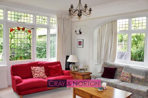 4 bedroom detached house to rent, Carlyle Road, Addiscombe, CR0
