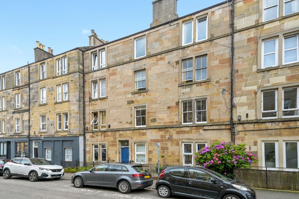 Caledonian Place, Dalry, Edinburgh, EH11 1 bed flat £995 pcm (£230 pw)