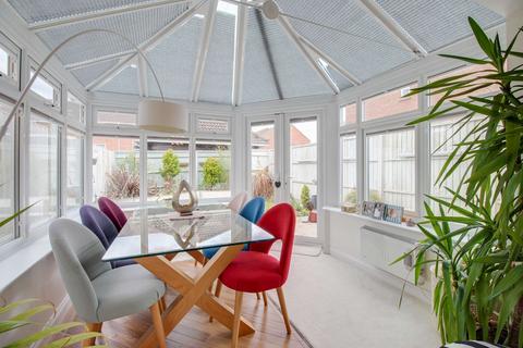 25 Wellington Way, Leighton Buzzard, LU7 3BY