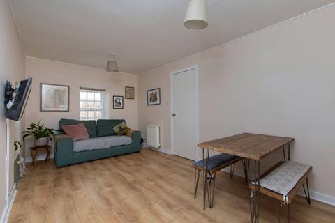 2 bedroom flat for sale - 10 Newhaven Main Street, Newhaven, Edinburgh, EH6 4TA