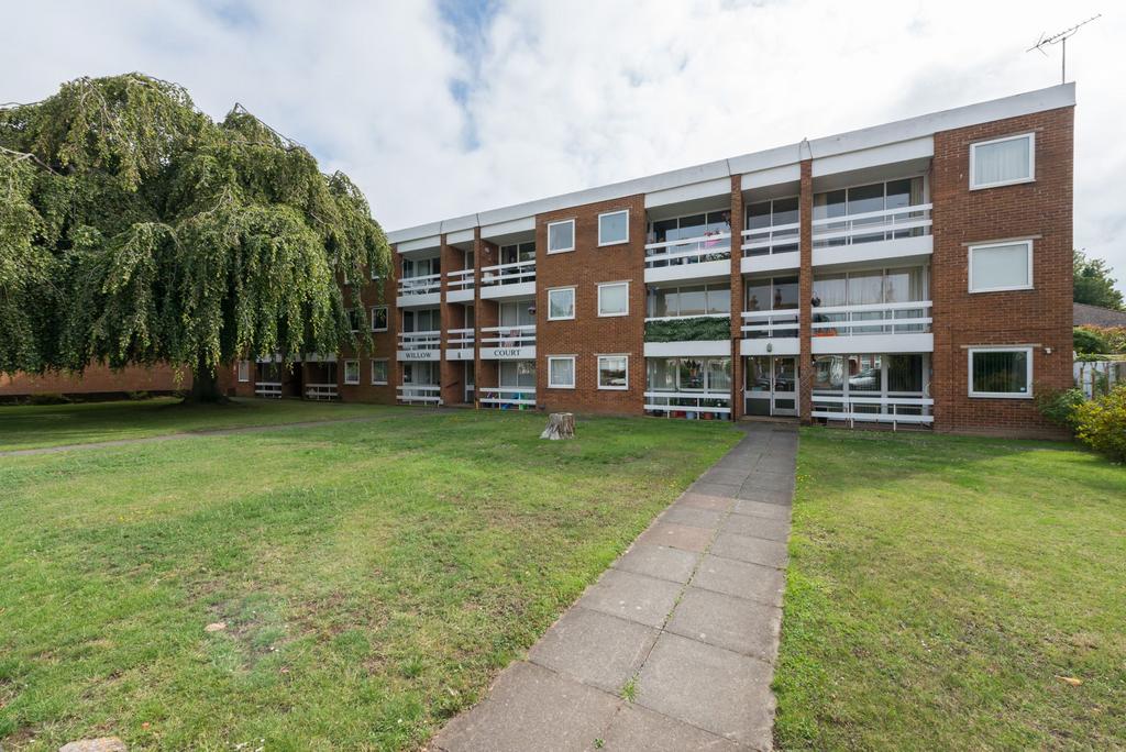 St. Peters Park Road, Broadstairs, CT10 2 bed apartment for sale £250,000