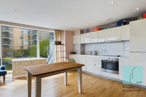 1 bedroom apartment to rent, Riverside Apartments, London N4