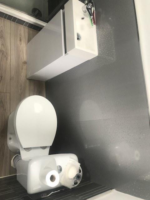 Bed Three ensuite