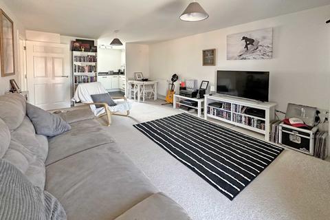 105 Old Quarry Drive, Exminster, Exeter, EX6 8FJ