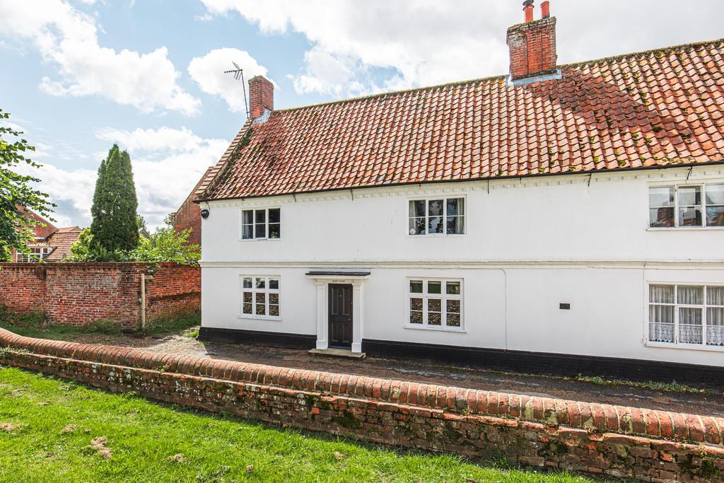Mattishall 4 bed semidetached house for sale £425,000