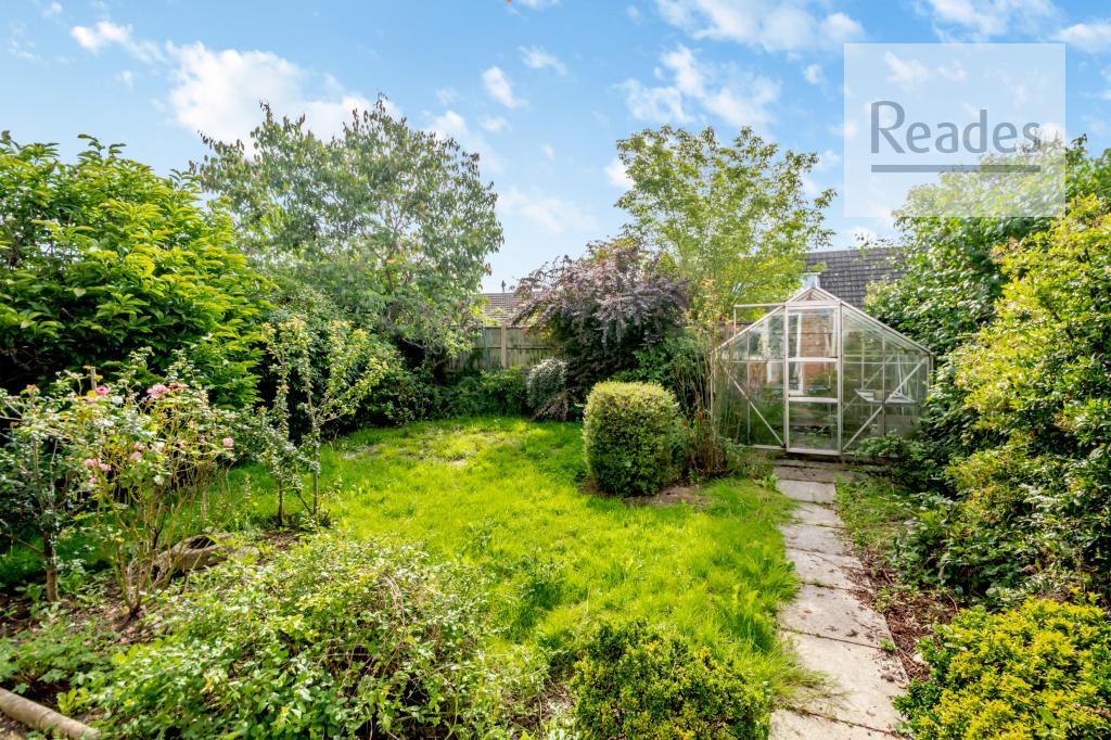 Broughton Hall Road, Broughton CH4 0 2 bed link detached house for sale £190,000
