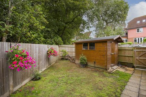 7 Beech Close, Tunbridge Wells, TN2 5GB