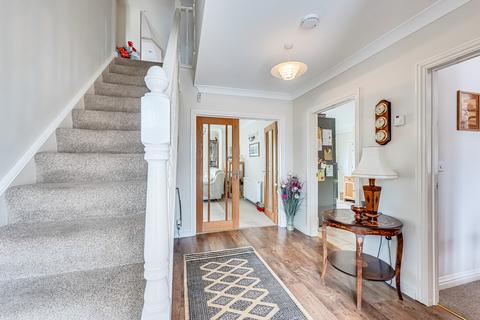 41 Highams Road, Hockley, SS5 4DF