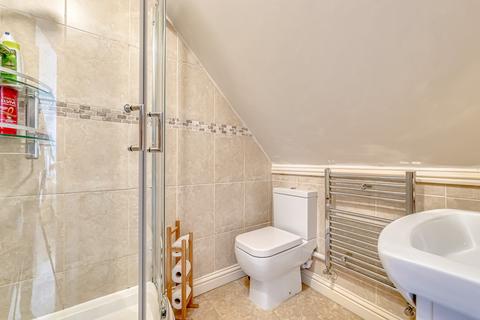 41 Highams Road, Hockley, SS5 4DF