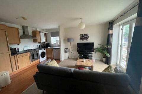 2 bedroom apartment to rent, Warwick Court, Denton, M34
