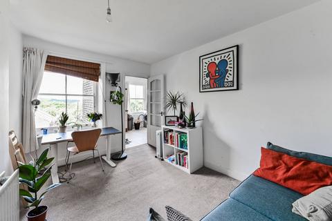 47c Ridge Road, London, N8 9LJ