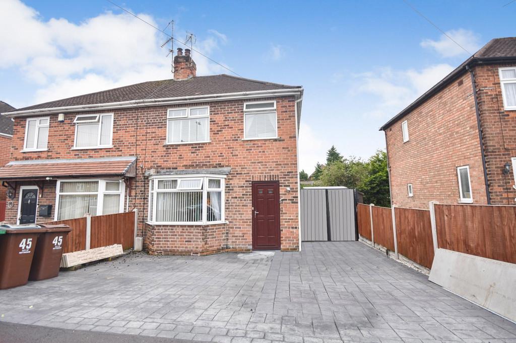 Elstree Drive, Nottingham 3 bed semidetached house for sale £230,000