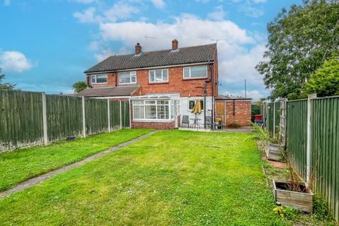 3 bedroom semi-detached house for sale - St Hybalds Grove, Scawby, North Lincolnshire, DN20