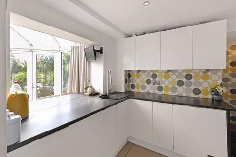 6 Dodd Road, Tonbridge, TN10 4AA