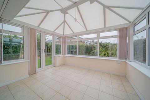 16 Arden Close, Melksham, SN12 7JT
