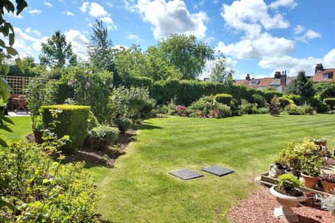 1 bedroom ground floor flat for sale - Easterfield Court, Driffield