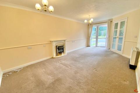 1 bedroom ground floor flat for sale - Easterfield Court, Driffield