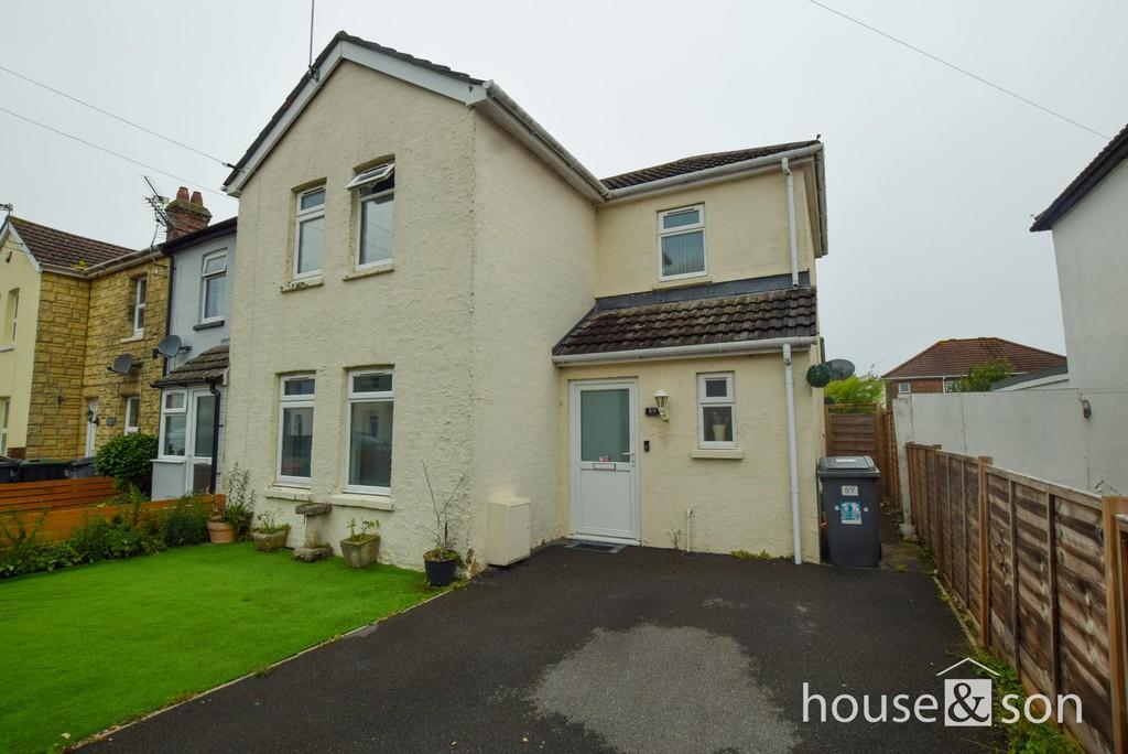 Grove Road, Bournemouth, BH1 2 bed end of terrace house for