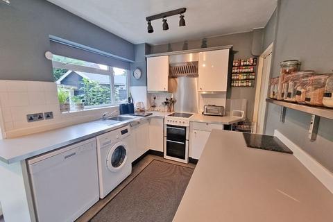 16 Broadmeadows Close, Willenhall, WV12 5JW