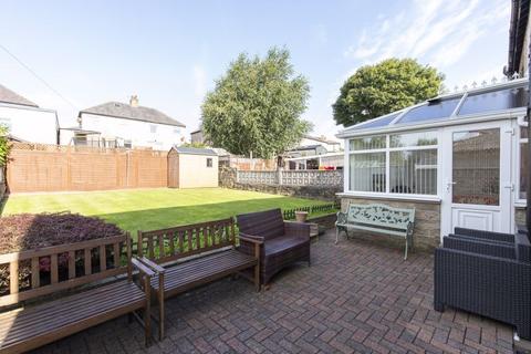 7 Golf Crescent, Halifax, HX2 0LD