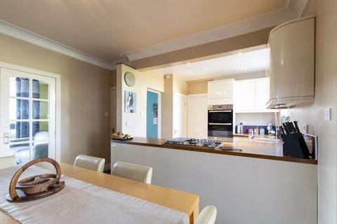7 Golf Crescent, Halifax, HX2 0LD