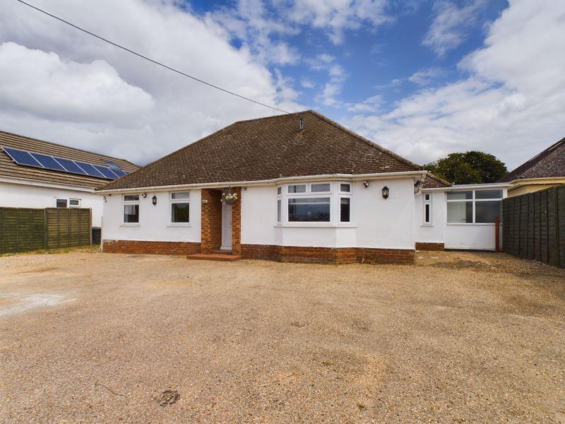 Barton Road, Thurston 5 bed detached bungalow for sale £550,000