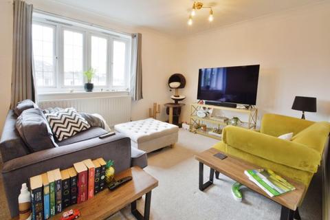 2 bedroom apartment for sale, Acanthus Court, Cirencester, Gloucestershire