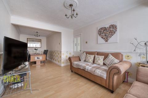 14 Coronation Drive, Hornchurch, RM12 5BL
