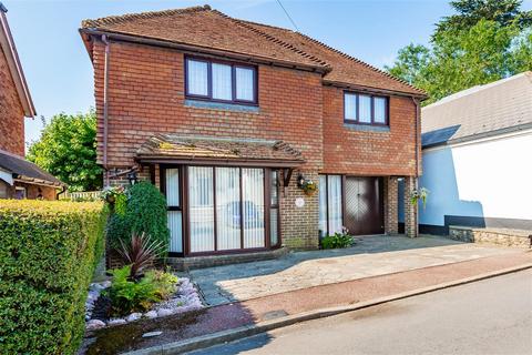 4 bedroom detached house for sale, Post Chaise, Hill Green Road, Stockbury, Sittingbourne