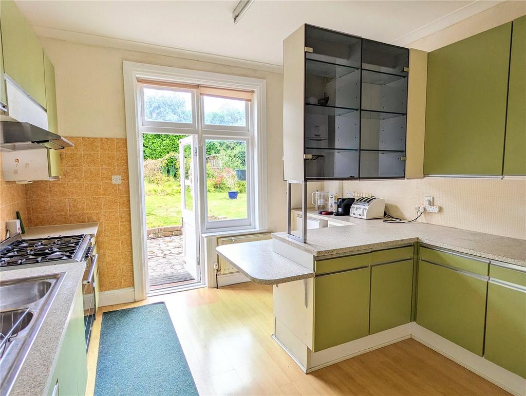 Penn Hill Avenue, Lower Parkstone, Poole, BH14 5 bed detached house for