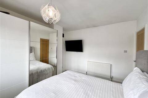 58 Athelstan Road, Sheffield, S13 8JD