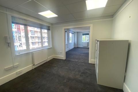 Office to rent - Beacon House, Second Floor, 15 Christchurch Road, Bournemouth, Dorset