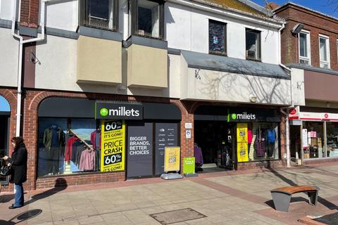 Retail property (high street) to rent, Unit 2 Saxon Square, Christchurch, Dorset