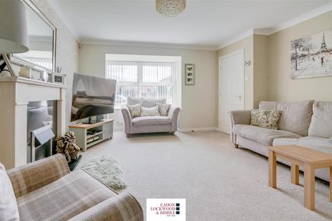 31 Broadlands, Bramley, Rotherham, S66 1WD