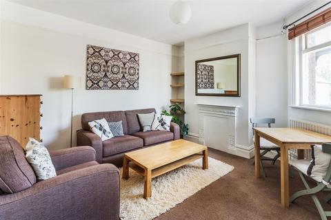 2 bedroom apartment for sale - Tower Road, Tadworth