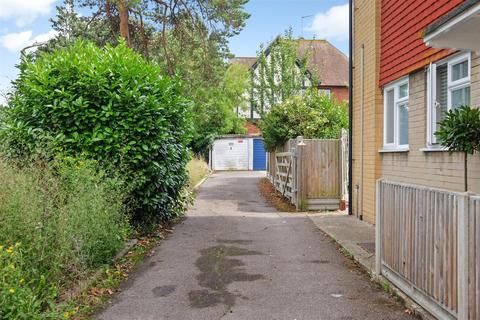 Garage for sale - Glebe Way, Whitstable