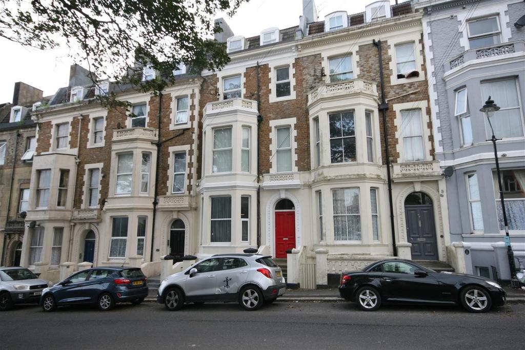 Church Road, St Leonards on Sea 1 bed flat £695 pcm (£160 pw)
