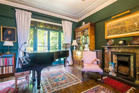 58 Harold Road, London, SE19 3SW