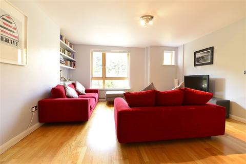 3 bedroom house to rent, Redwing Mews, Vaughan Road, London, SE5