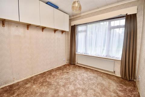 33 Belper Road, Luton, LU4 8RG