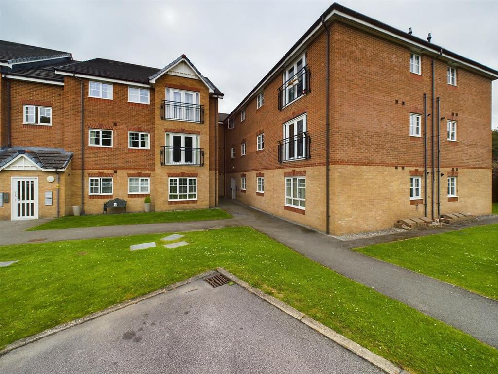 Lamberton Drive, Brymbo, Wrexham 2 bed apartment for sale £105,000