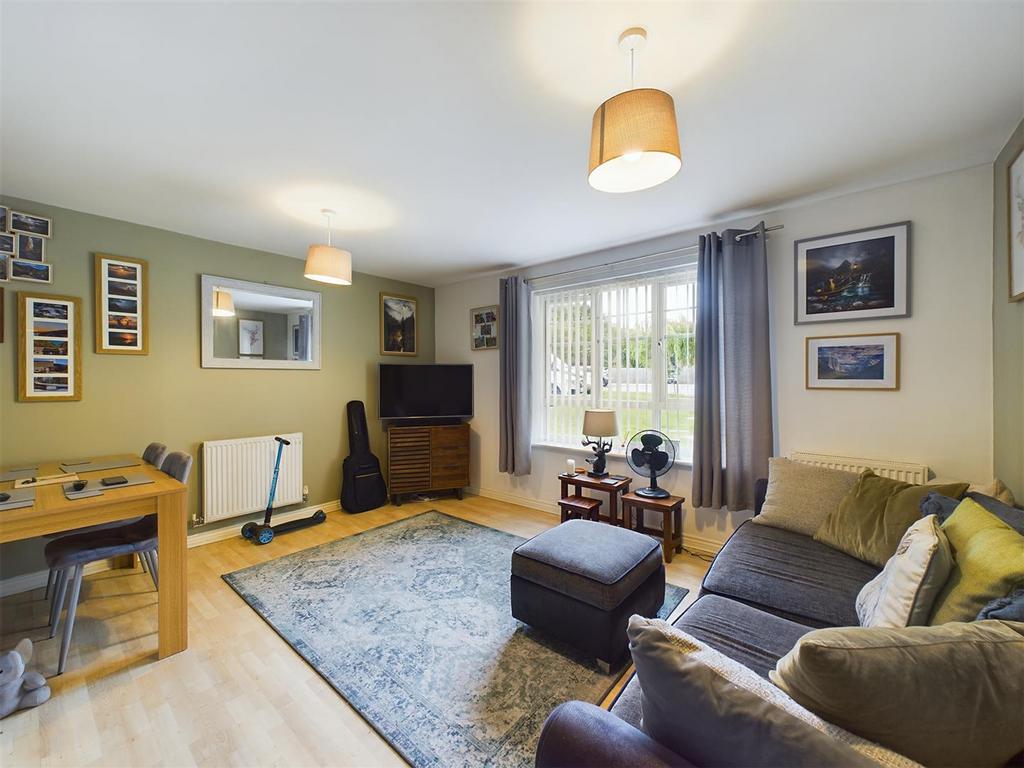 Lamberton Drive, Brymbo, Wrexham 2 bed apartment for sale £105,000
