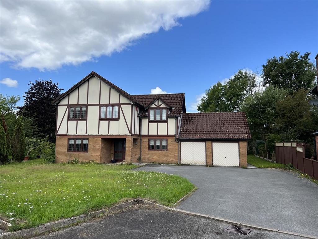 Parc Bwtrimawr, Betws, Ammanford 4 bed detached house for sale £365,000