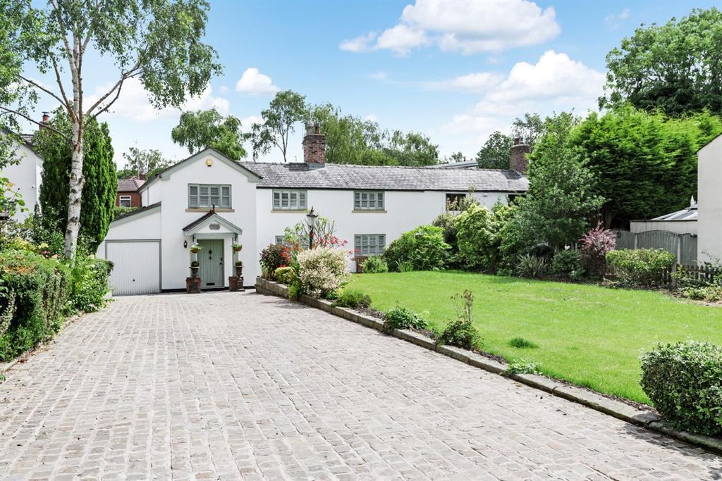 Roe Green, Worsley, Manchester, M28 2RN 5 bed semidetached house to