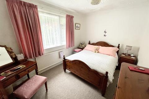 20 Porter Road, Poole, BH17 7AW