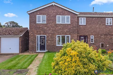 3 bedroom semi-detached house for sale, Manor Close, Little Paxton, St. Neots
