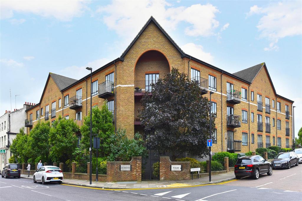 Flat 7 Brunel House (10).JPG