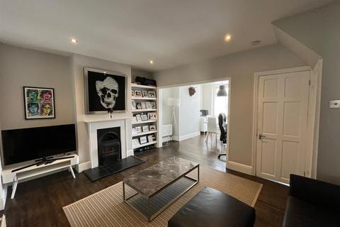2 bedroom terraced house for sale - Chingford-Hall Lane