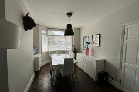2 bedroom terraced house for sale - Chingford-Hall Lane