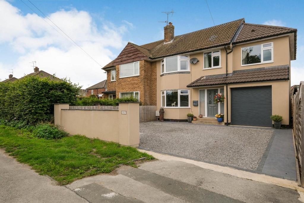 Hookstone Chase, Harrogate, HG2 7DD 4 bed semidetached house for sale